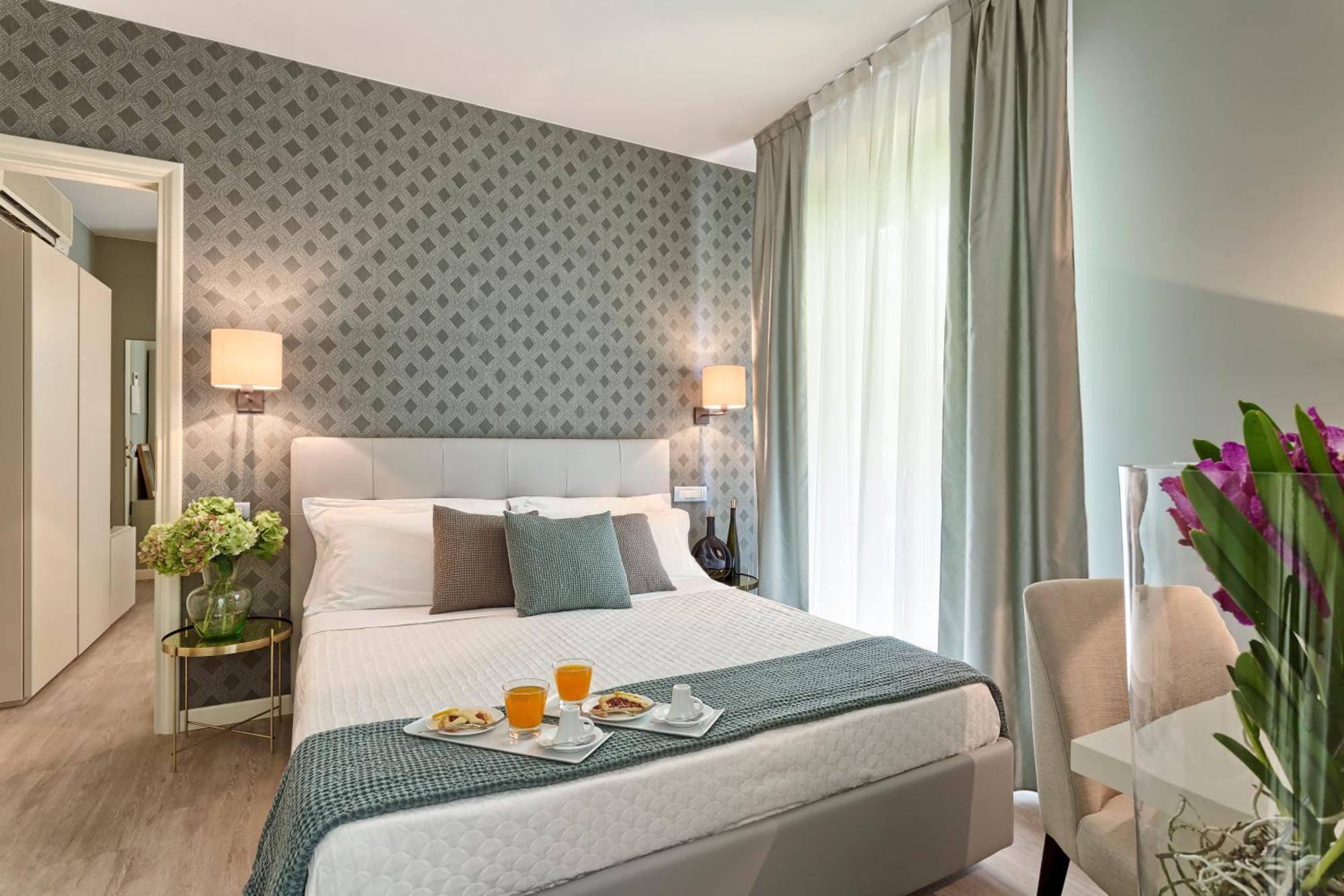 Hotel Lady Mary Milano Marittima Bagian luar foto