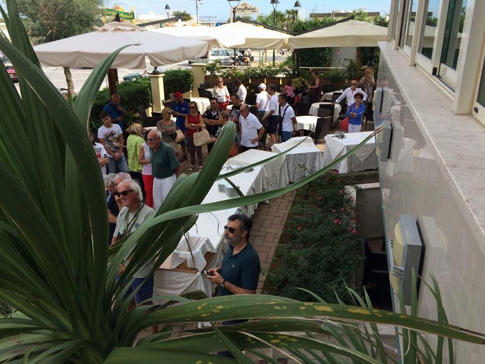 Hotel Lady Mary Milano Marittima Bagian luar foto
