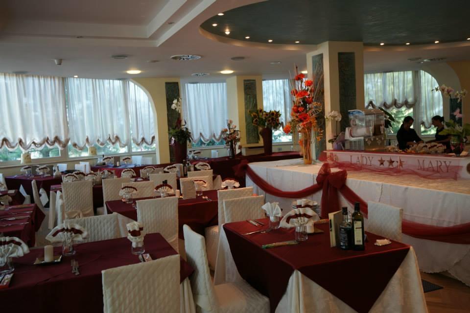 Hotel Lady Mary Milano Marittima Bagian luar foto
