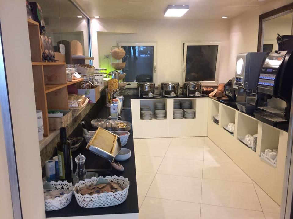 Hotel Lady Mary Milano Marittima Bagian luar foto